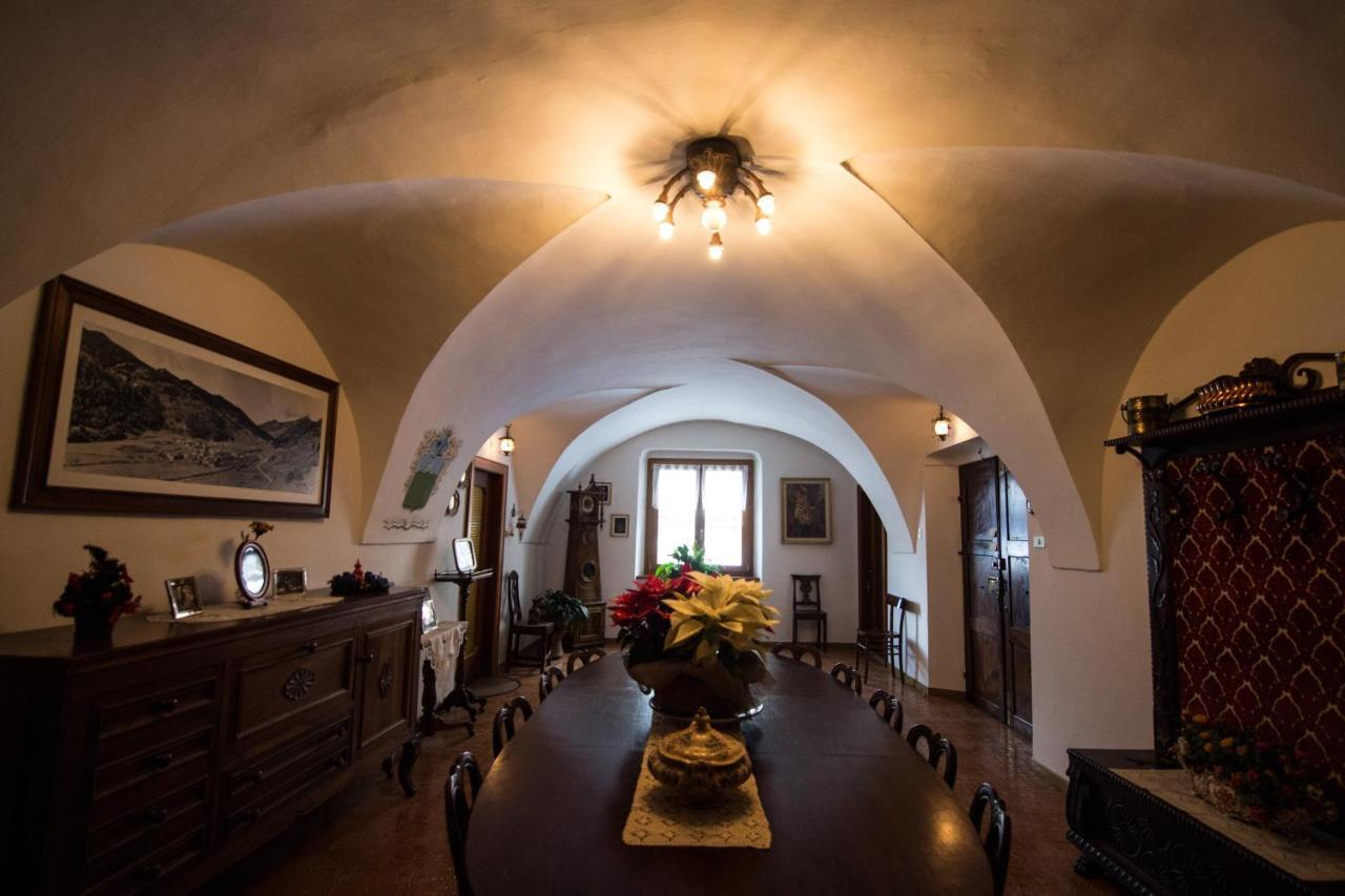 B&B Ca Dei Baroni Pellizzano Eksteriør billede